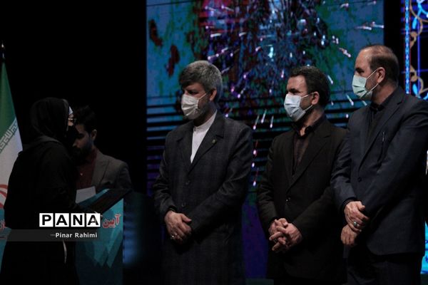 آیین اختتامیه اجلاس سراسری نماز دانش‌آموزی در تبریز