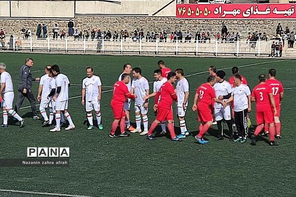 بازی دوستانه تیم ملی فوتبال پیشکسوتان ایران و رودهن