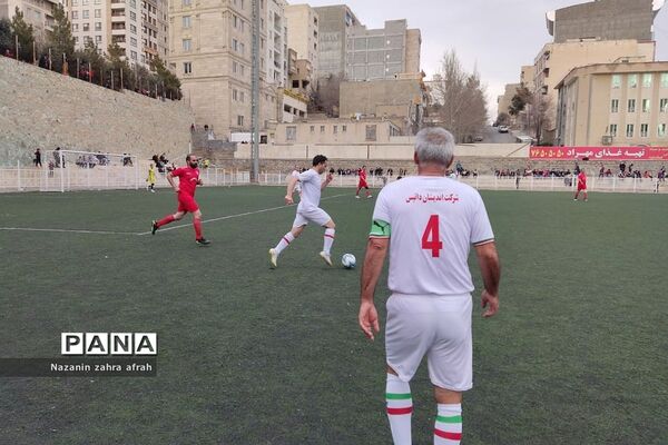 بازی دوستانه تیم ملی فوتبال پیشکسوتان ایران و رودهن