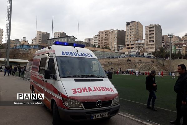 بازی دوستانه تیم ملی فوتبال پیشکسوتان ایران و رودهن