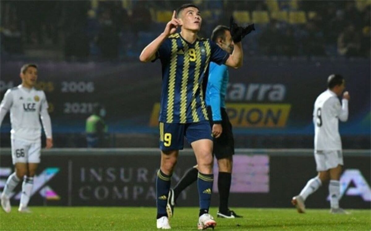 پرسپولیس برای خرید مهاجم ازبک چقدر پول خرج می‌کند؟