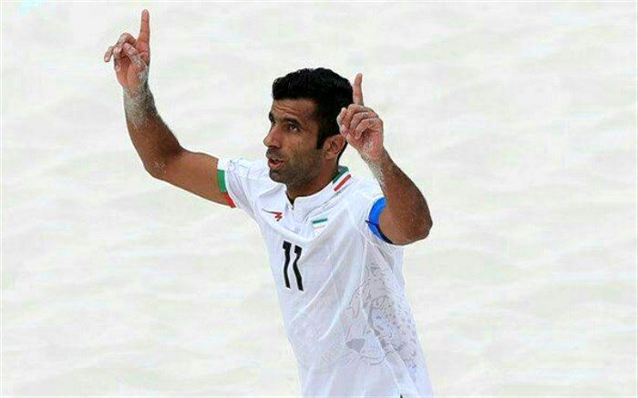 هر کس بگوید در دوران عزیزی خادم شرایط خوب بود، خیانت کرده است