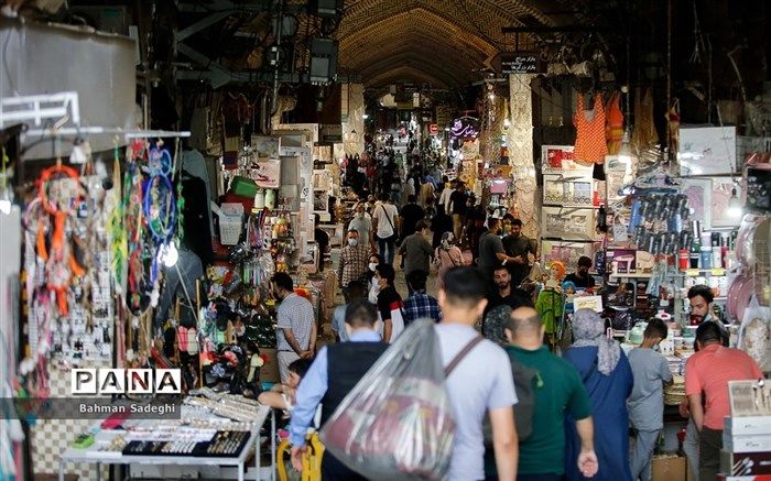 احتمال افزایش بیماری کرونا در مناسبت‌های پایان سال؛ تزریق دُز سوم واکسن جدی گرفته شود