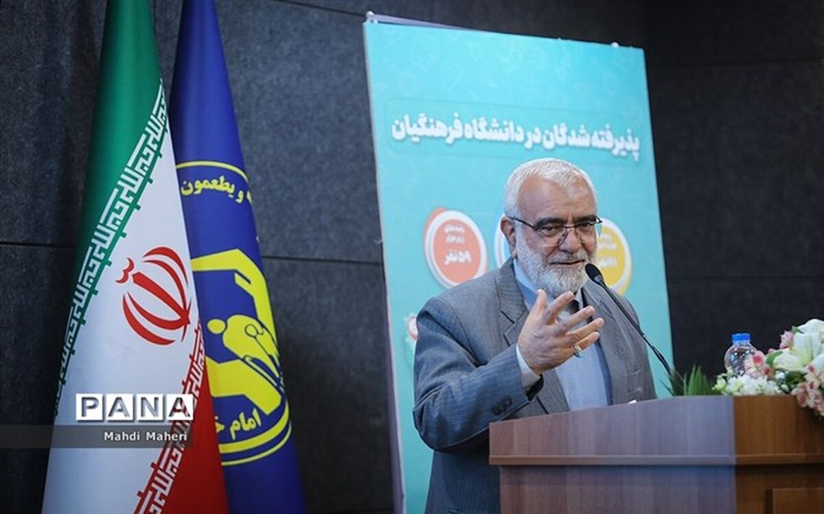 ۵۳ هزار دانش‌آموز و ۶ هزار نخبه از خدمات کمیته امداد استفاده می‌کنند