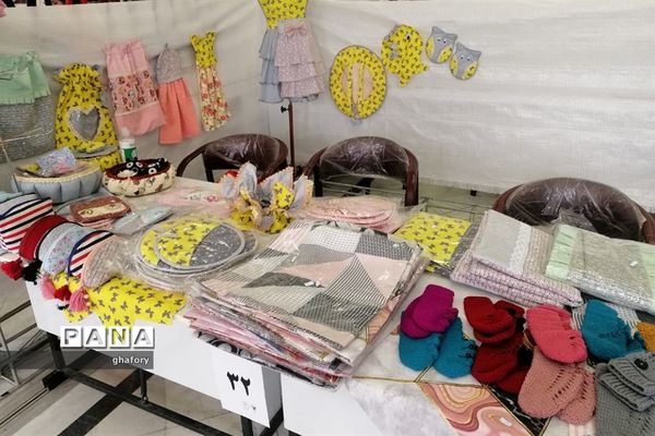 برگزاری نمایشگاه بهاره کارآفرینان شهرستان  دماوند