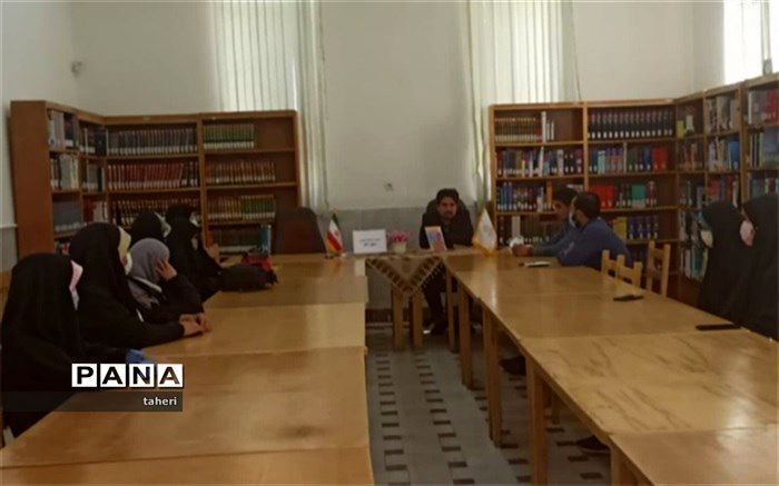 جلسه نقد و بررسی کتاب «معجزه قلم»