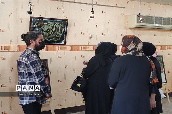 نمایشگاه خوشنویسی مهر باران در امیدیه