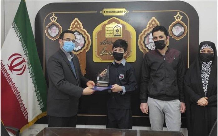 از برگزیدگان پویش ملی مدرسه حماسه گیلان تجلیل شد