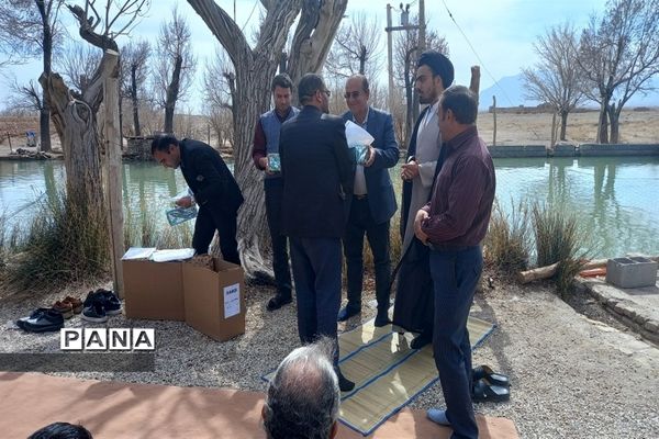 مراسم تجلیل از مربیان پیشتاز جرقویه علیا