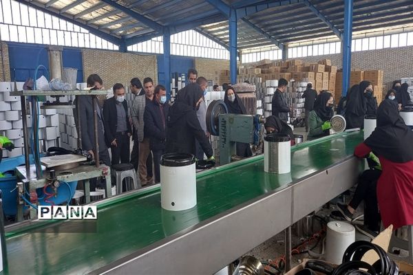 مراسم تجلیل از مربیان پیشتاز جرقویه علیا