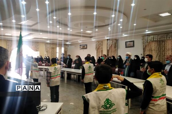 جشن گرامیداشت روز امور تربیتی تیران و کرون
