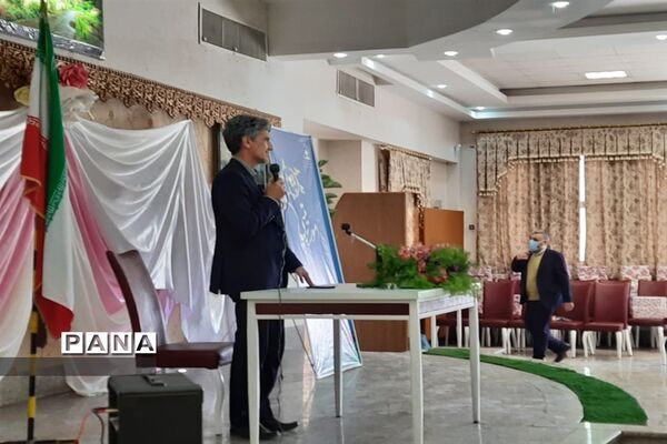 جشن گرامیداشت روز امور تربیتی تیران و کرون