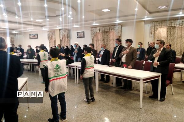 جشن گرامیداشت روز امور تربیتی تیران و کرون