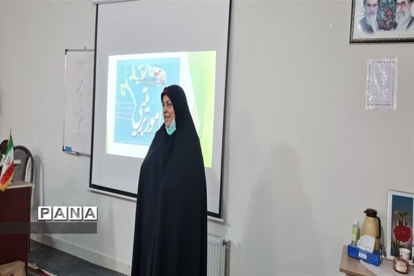 مراسم تجلیل از تلاشگران عرصه امور تربیتی  جوادآباد