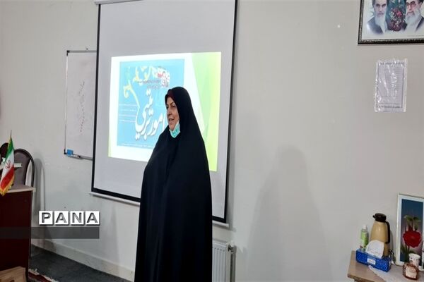 مراسم تجلیل از تلاشگران عرصه امور تربیتی  جوادآباد
