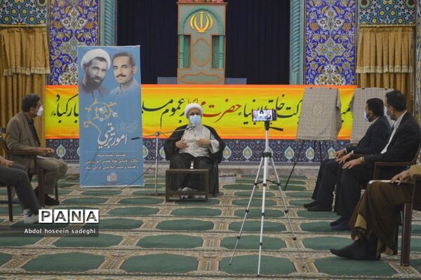 دیدار مسئولان آموزش و پرورش استان بوشهر با نماینده ولی فقیه در استان و امام جمعه بوشهر