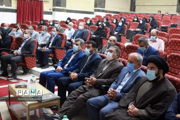 آیین قدردانی و معارفه روسای قدیم و جدید دانشگاه فرهنگیان استان بوشهر