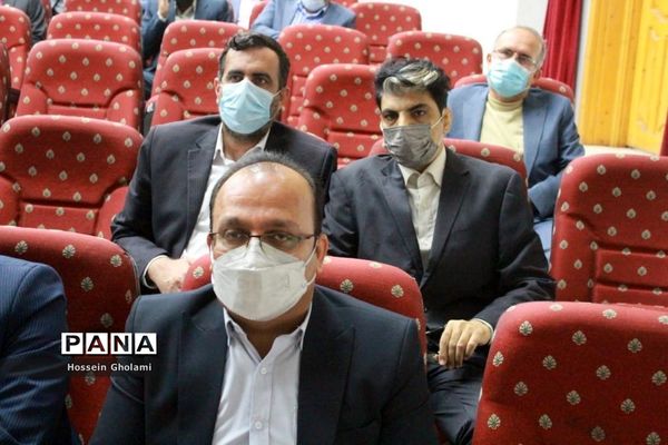آیین قدردانی و معارفه روسای قدیم و جدید دانشگاه فرهنگیان استان بوشهر
