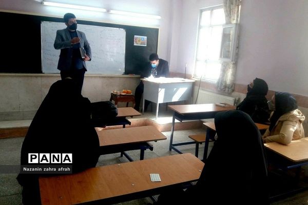 برگزاری جلسه تجزیه و تحلیل امتحانات دی ماه و خرداد در آموزش و پرورش رودهن‌