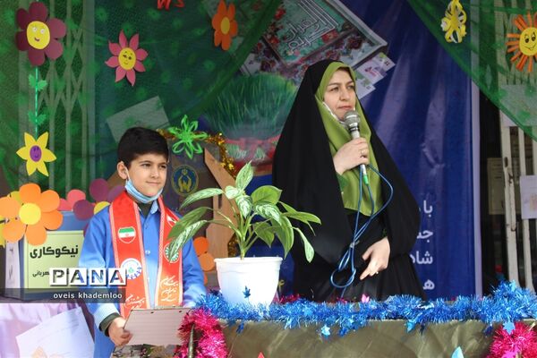 جشن نیکوکاری در مدارس گلوگاه