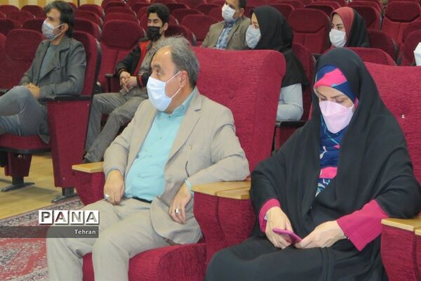 آیین تجلیل از معاونان ،مربیان تربیتی و مشاوران در هفته تربیت اسلامی منطقه۱۸