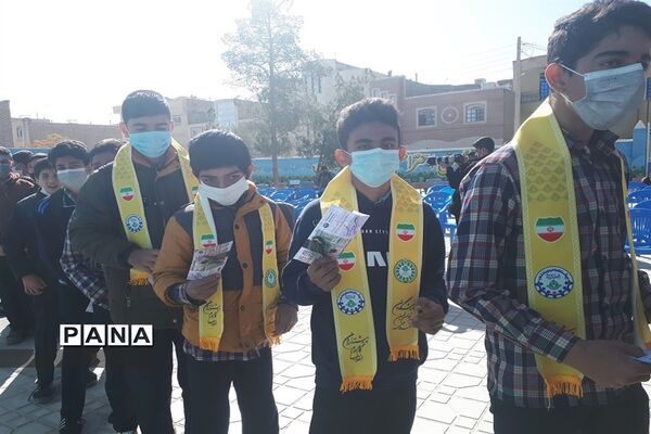 مراسم جشن نیکوکاری در مدارس ابرکوه