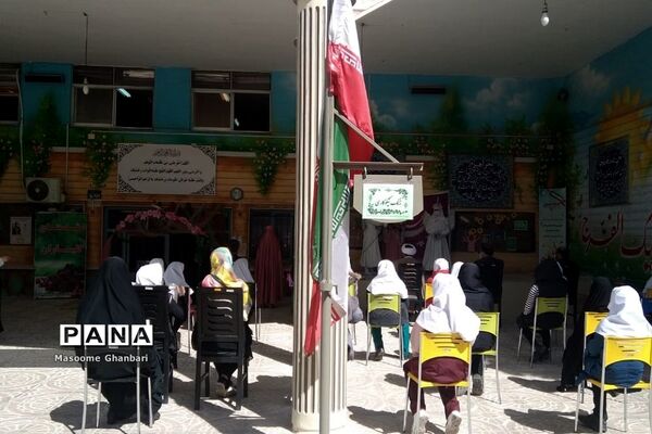 زنگ نیکوکاری در مدرسه فروغ حضرت خدیجه(س) ناحیه یک ری