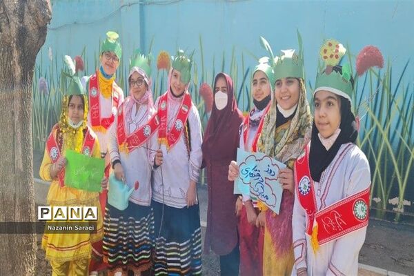 مراسم رویش لاله‌ها درشهرستان اسلامشهر
