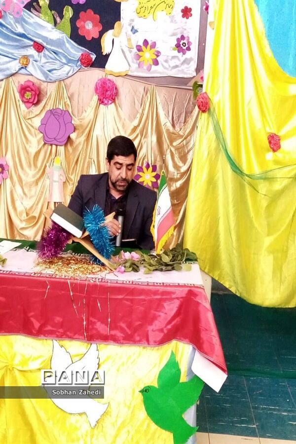 برگزاری جشن ولادت امام حسین(ع) و روز پاسدار در آموزش و پرورش رودهن
