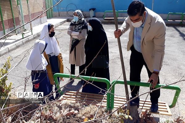 برگزاری مراسم روز درختکاری در مدارس شهرستان دماوند