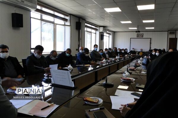 برگزاری جلسه توجیهی مدیران مدارس منطقه فشافویه