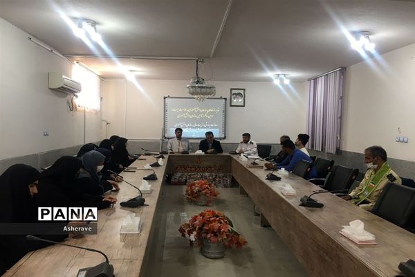 مراسم تقدیر از فعالان حوزه‌های سازمان دانش‌آموزی  شهرستان شادگان