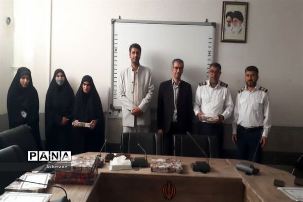مراسم تقدیر از فعالان حوزه‌های سازمان دانش‌آموزی  شهرستان شادگان