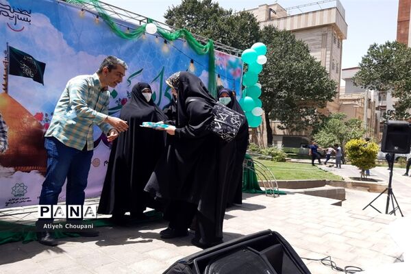 برگزاری جشن «لبخند کرامت» به مناسبت میلاد امام رضا (ع) به همت سرای محله صاحب الزمان منطقه ۱۴
