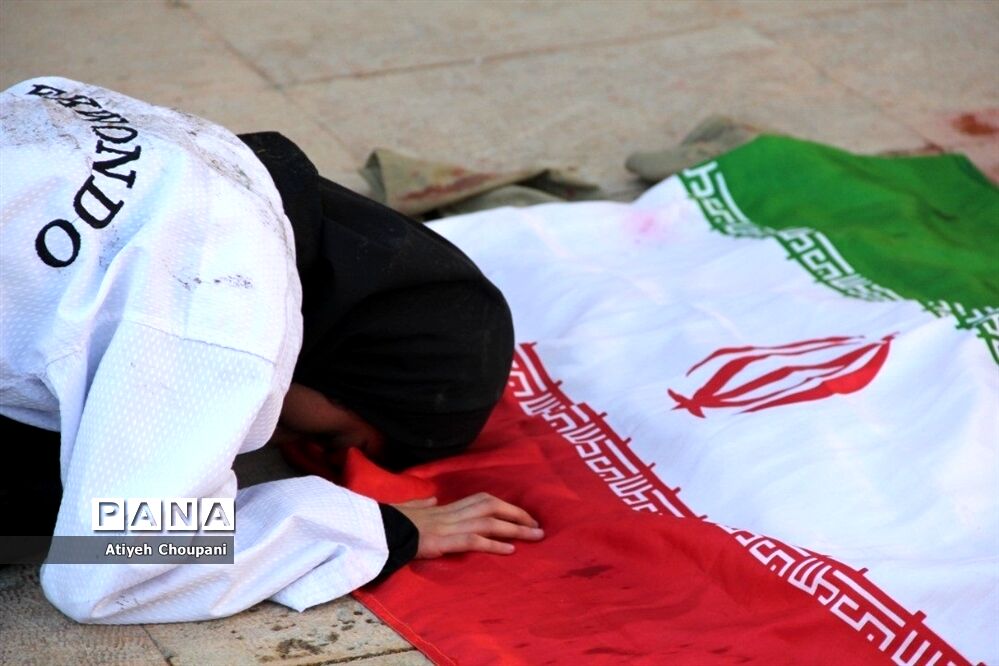 برگزاری اولین رپرتوار تئاتر خیابانی «نقش هشت» در فرهنگسرای خاوران
