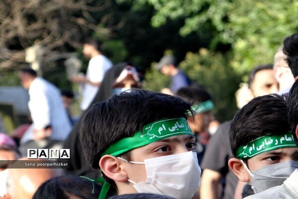 اجتماع بزرگ من امام رضایی‌ام توسط دانش‌آموزان منطقه ۱۱