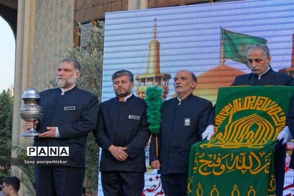 اجتماع بزرگ من امام رضایی‌ام توسط دانش‌آموزان منطقه ۱۱