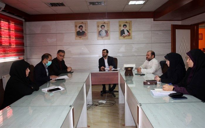 حفظ کرامت و قدردانی از ایثارگران فرهنگی از اولویت‌های آموزش و پرورش است