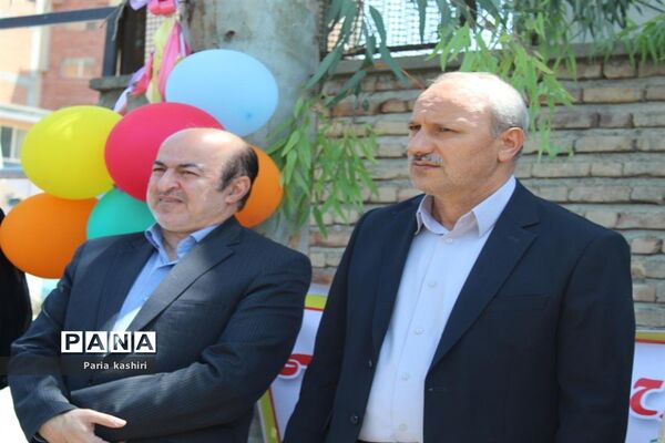 آیین کلنگ زنی چمن مصنوعی طرح شهید سلیمانی