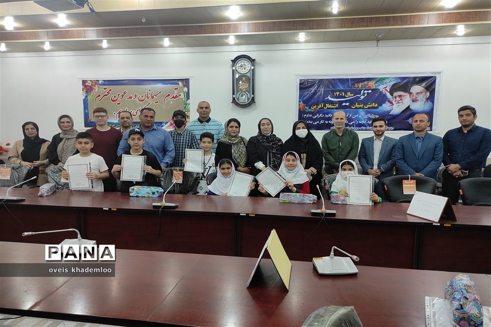 تقدیر از برگزیدگان جشنواره موسیقی دانش‌آموزی در گلوگاه