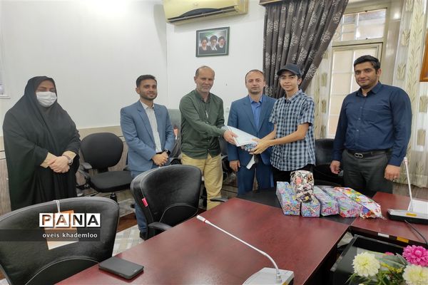 تقدیر از برگزیدگان جشنواره موسیقی دانش‌آموزی در گلوگاه