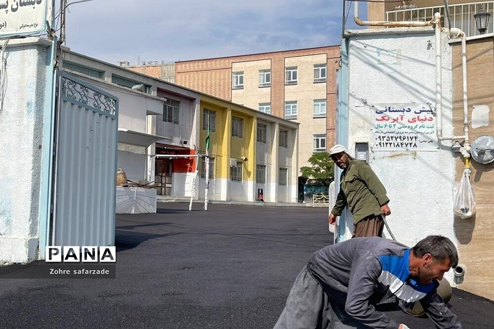 بازدید معاون سازمان نوسازی مدارس کشور از فضاهای آموزشی استان البرز