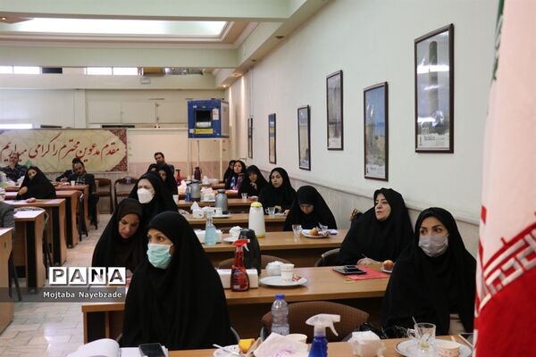 نشست کارشناسان سازمان دانش‌آموزی خراسان رضوی