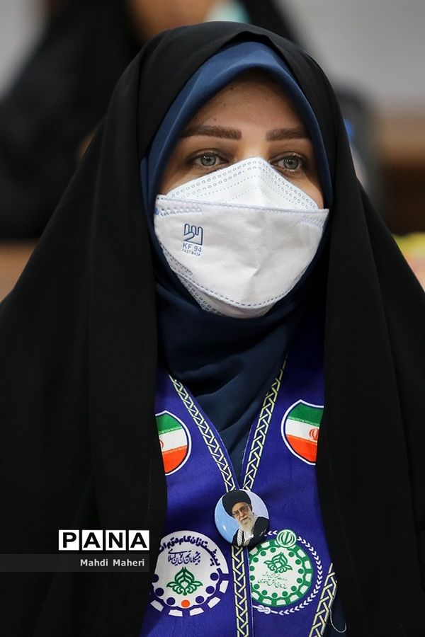 نشست صمیمانه قائم مقام معاون وزیر با مدیران سازمان دانش‌آموزی شهر تهران