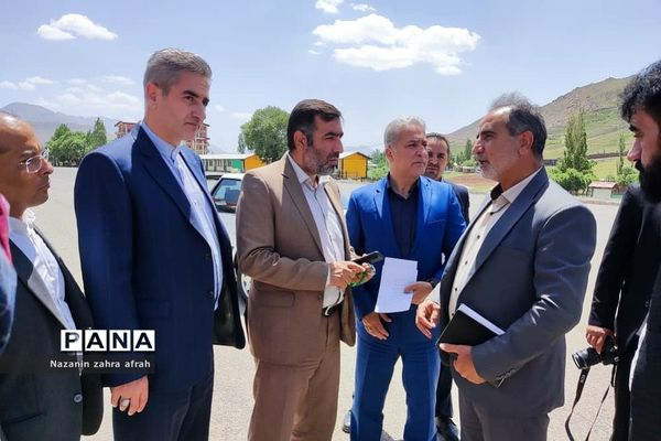 بازدید مدیرکل ورزش و‌ جوانان استان تهران از اماکن ورزشی رودهن