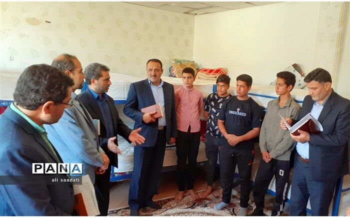 بازدید معاون آموزش متوسطه آموزش و پرورش خراسان‌رضوی از مدارس شبانه‌روزی کلات