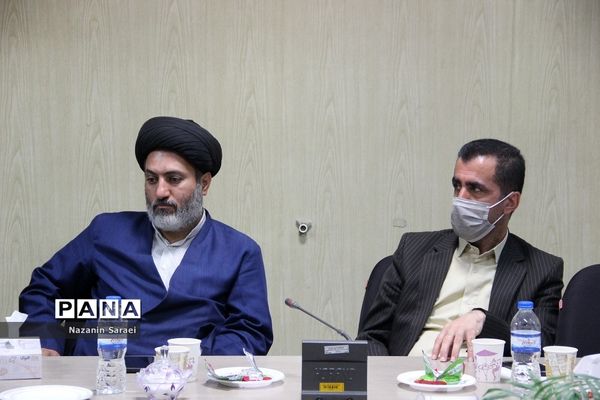 جلسه ستاد پیشگیری و مقابله با ساخت و سازهای غیر مجاز شهرستان اسلامشهر