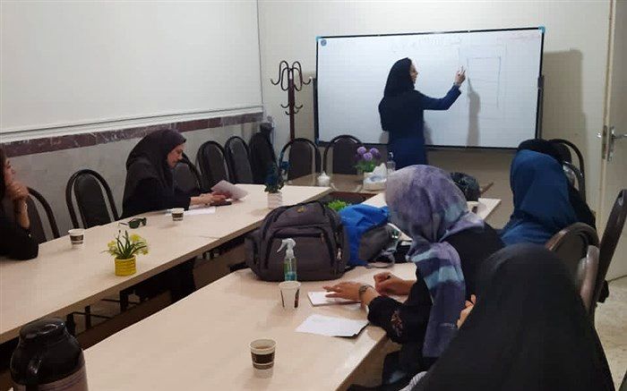 آمادگی بانوان فرهنگی شهرستان قدس برای حضور در مسابقات والیبال