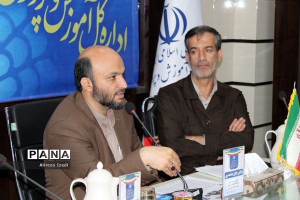 گردهمایی مجازی مدیران و روسای آموزش و پرورش شهرستان‌ها و مناطق استان بوشهر