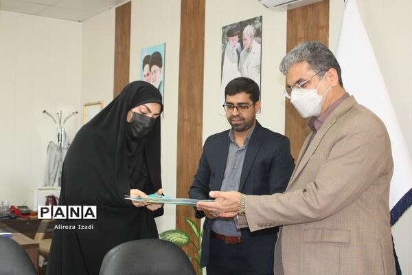 جلسه تقدیر از داوران و فعالان اجلاس استانی نماز